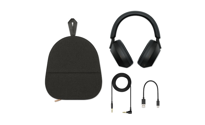 WH-1000XM5 headphones with carrying case, headphone cable and USB charging cable