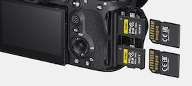 Product image of the camera with CFexpress cards and SD cards