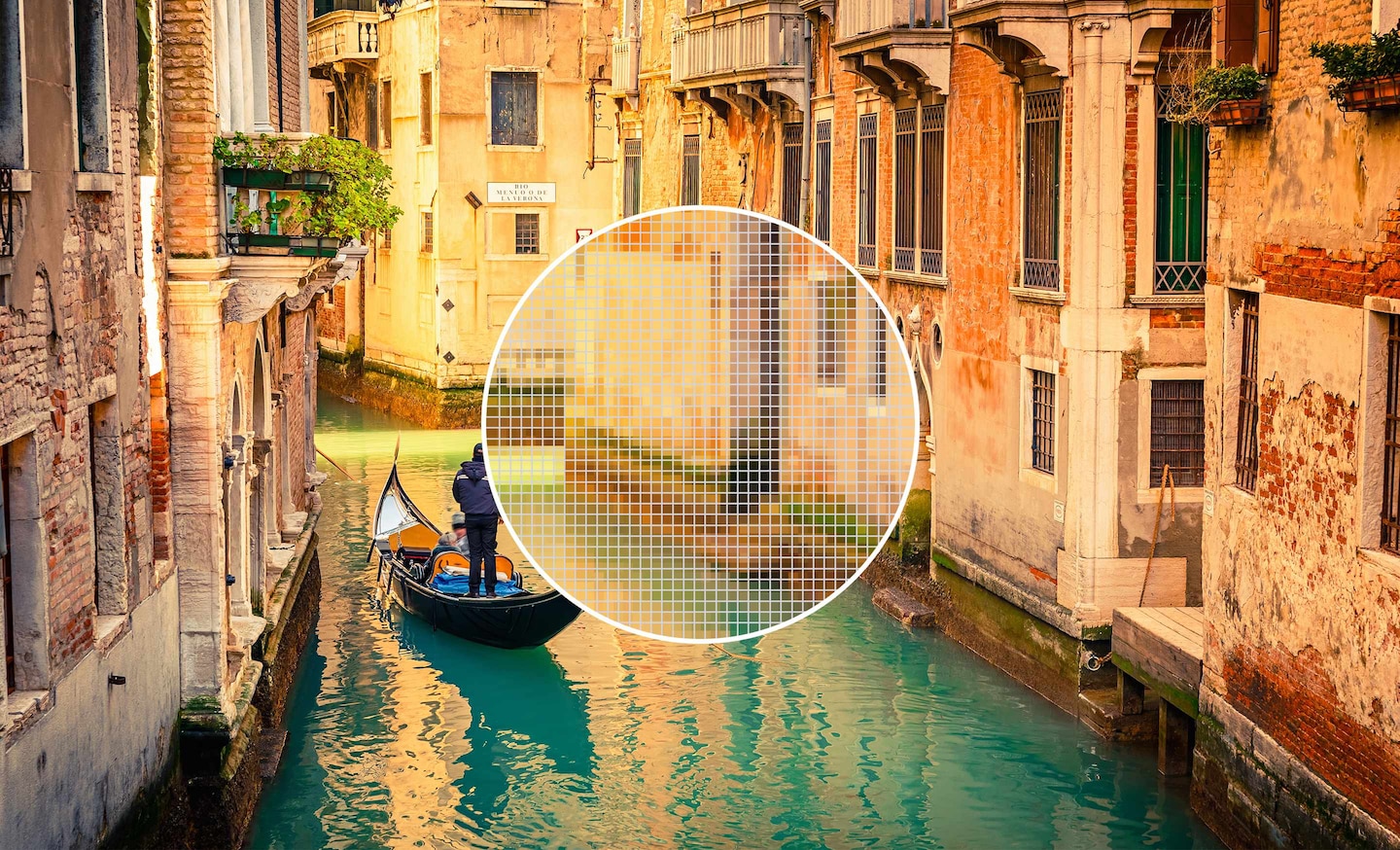 4K Ultra HD image of a venetian canal